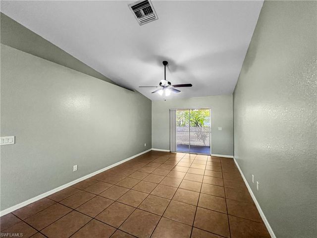 1909 SW Santa Barbara PL # 1909, Cape Coral, FL 33991