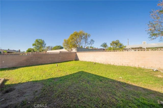17844 Owen, Fontana, CA 92335