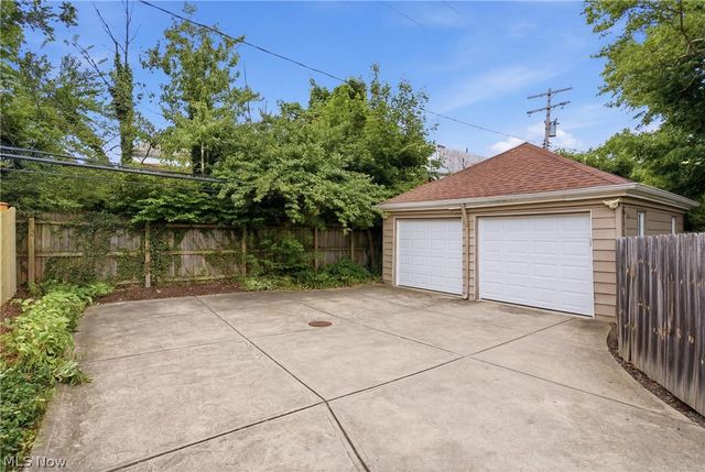 15712 Chadbourne Road, Shaker Heights, OH 44120