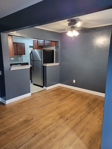 1229 S PERKINS RD, Memphis, TN 38117