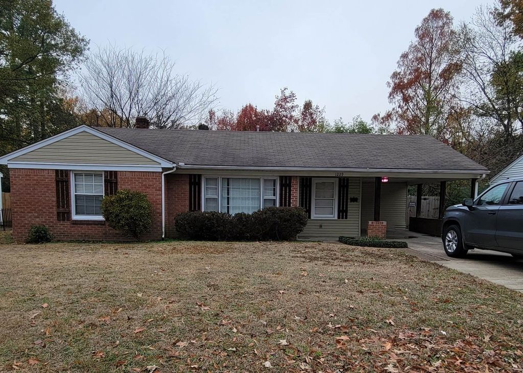 1229 S PERKINS RD, Memphis, TN 38117