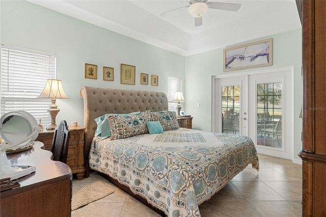 5355 GROVE MANOR, Lady Lake, FL 32159