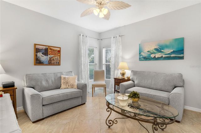 5355 GROVE MANOR, Lady Lake, FL 32159