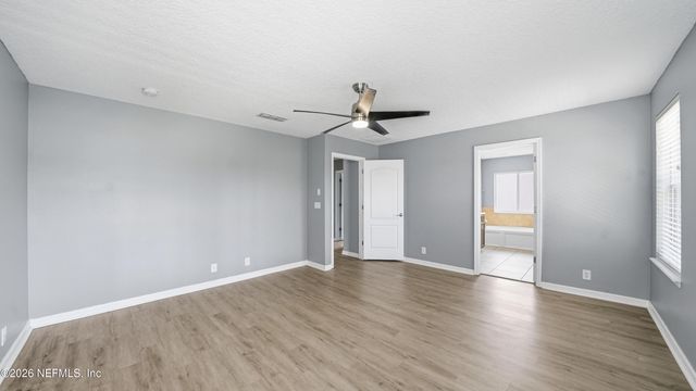 650 BRIAR VIEW Drive, Orange Park, FL 32065