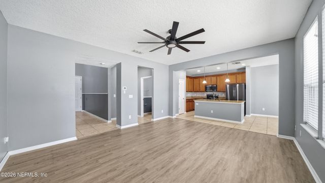 650 BRIAR VIEW Drive, Orange Park, FL 32065