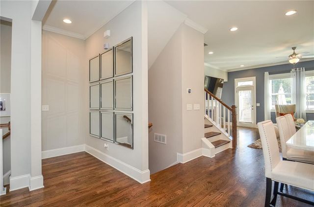 2143 Shale NW Lane, Atlanta, GA 30318