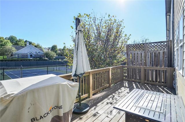 2143 Shale NW Lane, Atlanta, GA 30318