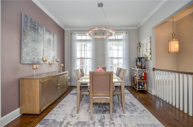 2143 Shale NW Lane, Atlanta, GA 30318