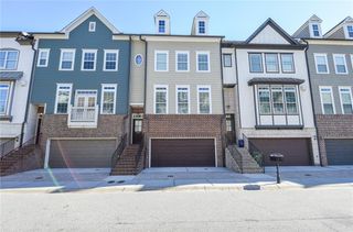 2143 Shale NW Lane, Atlanta, GA 30318