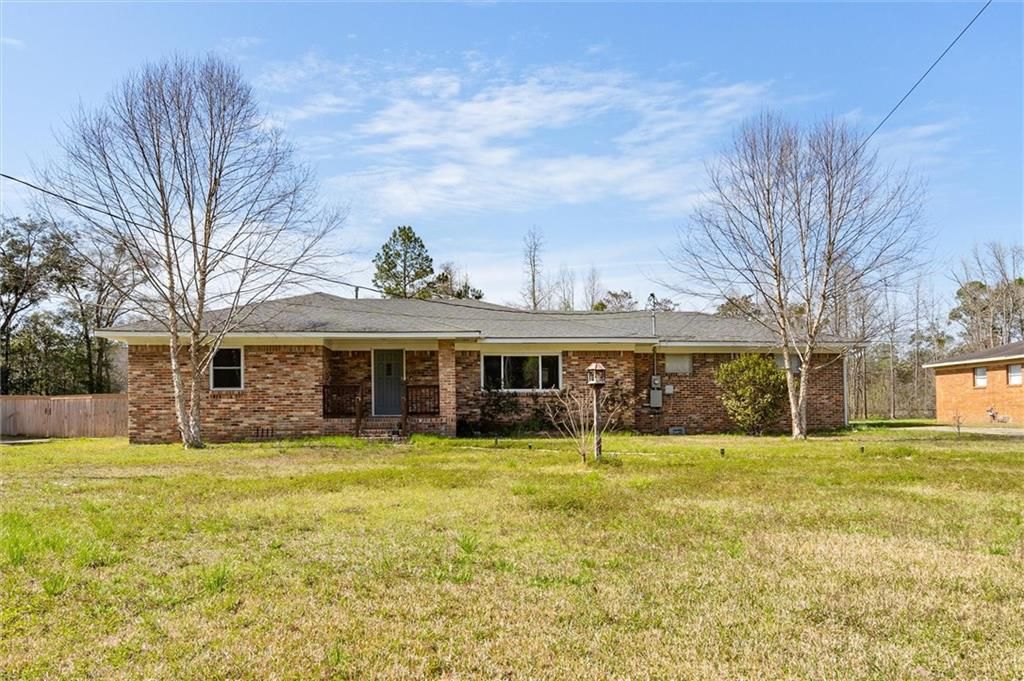 551 Shelton Beach N Road, Eight Mile, AL 36613