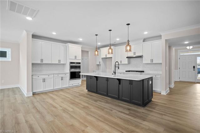 263 Redland Road, Advance, NC 27006
