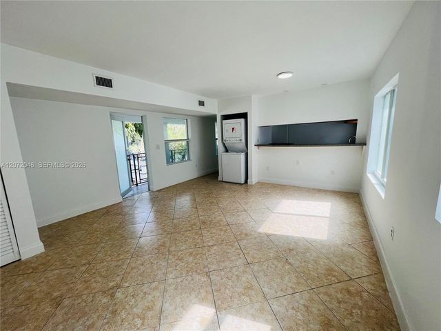 950 Bay Drive 6, Miami Beach, FL 33141