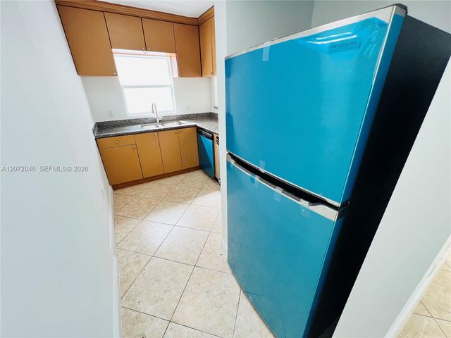 950 Bay Drive 6, Miami Beach, FL 33141