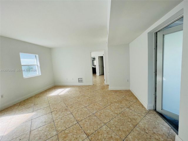 950 Bay Drive 6, Miami Beach, FL 33141