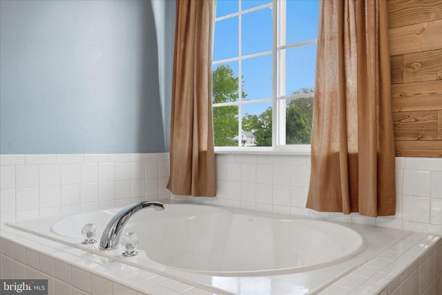 116 ROSEVILLE CT, Boyce, VA 22620