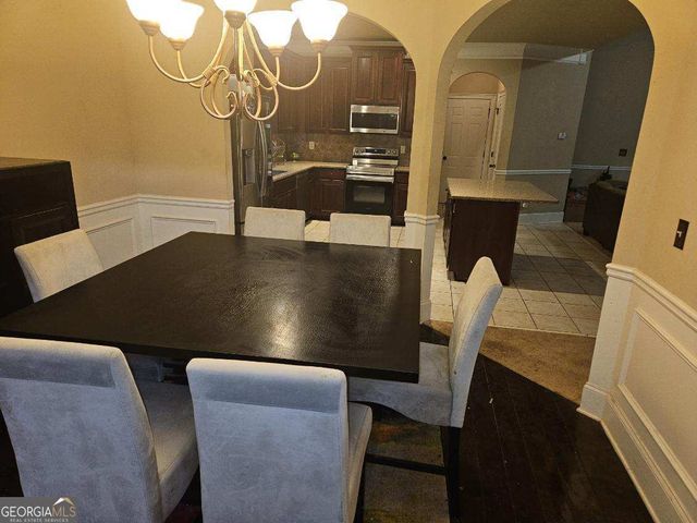 8230 Laurel Drive SW, Covington, GA 30014