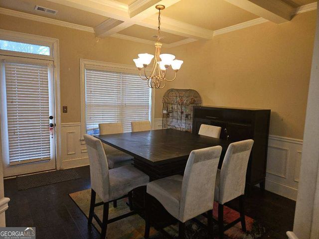 8230 Laurel Drive SW, Covington, GA 30014