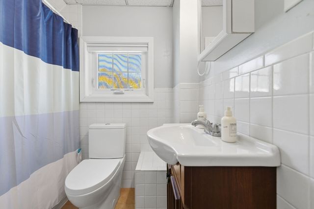 55 Bowman St, Malden, MA 02148