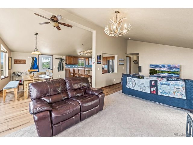6037 Ranch Rd, Hartsel, CO 80449