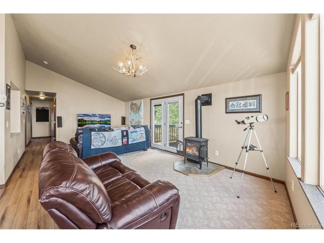 6037 Ranch Rd, Hartsel, CO 80449