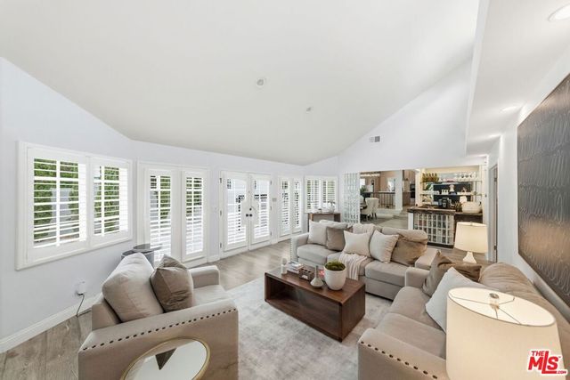 12756 Milbank Street, Studio City, CA 91604