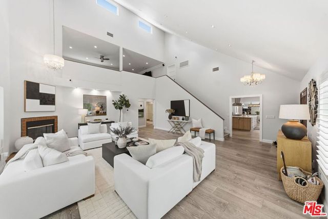 12756 Milbank Street, Studio City, CA 91604