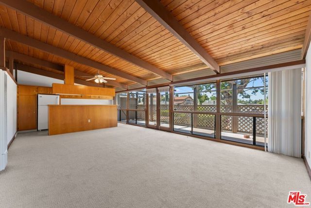 1044 Pacific Street, Santa Monica, CA 90405