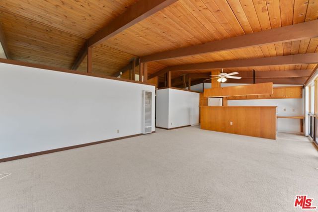 1044 Pacific Street, Santa Monica, CA 90405