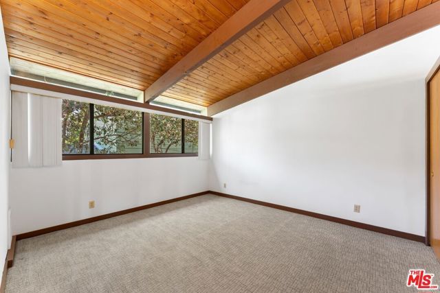 1044 Pacific Street, Santa Monica, CA 90405