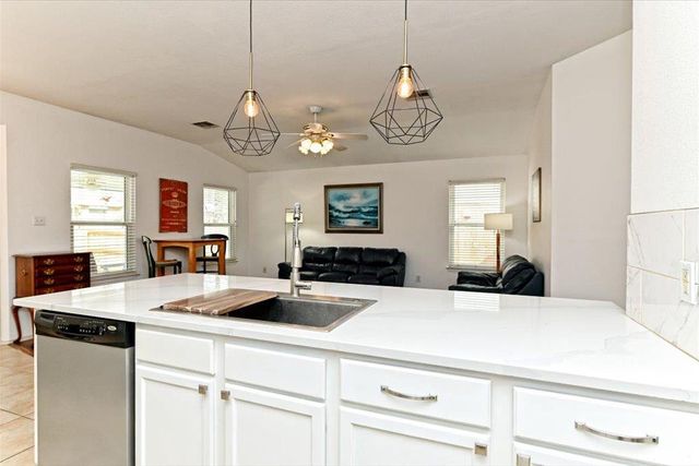 509 Paso Fino TRL, Cedar Park, TX 78613