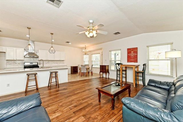 509 Paso Fino TRL, Cedar Park, TX 78613