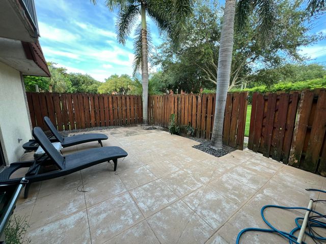3216 Spanish Wells Drive 26-A, Delray Beach, FL 33445