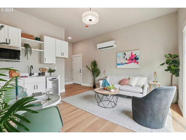 8840 Sw Serenity Terrace, Beaverton, OR 97007