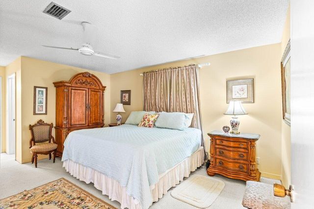 1802 SW 13th Avenue, Boynton Beach, FL 33426