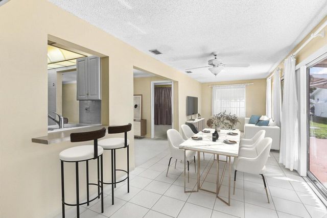 1802 SW 13th Avenue, Boynton Beach, FL 33426