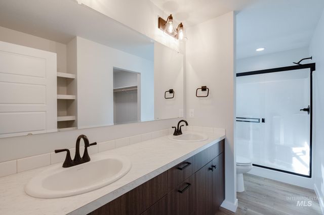 2192 S Border Way, Meridian, ID 83642