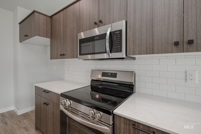 2192 S Border Way, Meridian, ID 83642