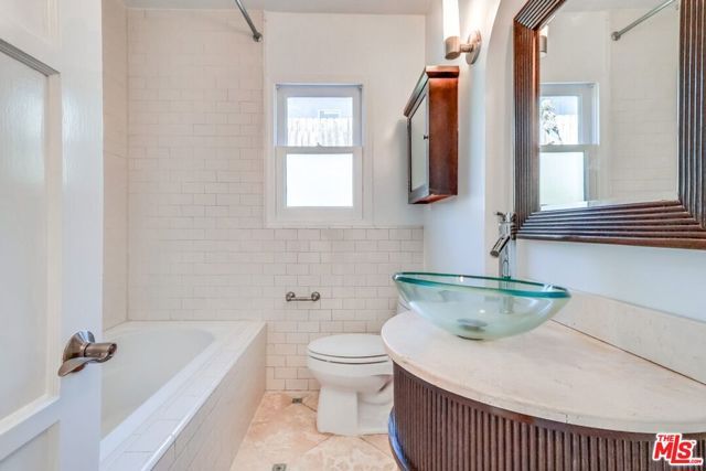 13203 Dewey Street, Los Angeles, CA 90066