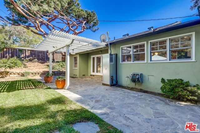 13203 Dewey Street, Los Angeles, CA 90066