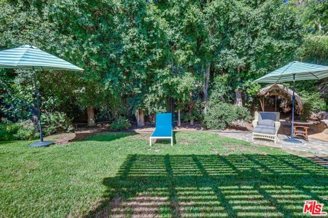 13203 Dewey Street, Los Angeles, CA 90066