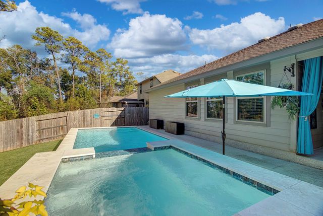 15931 Boom Drive, Crosby, TX 77532