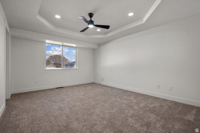 4976 W WOOD SPRING DR, West Jordan, UT 84081