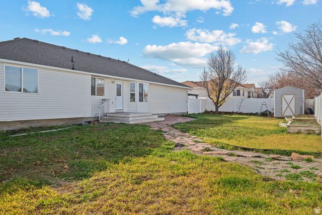 4976 W WOOD SPRING DR, West Jordan, UT 84081