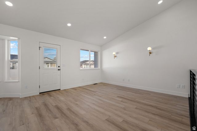 4976 W WOOD SPRING DR, West Jordan, UT 84081