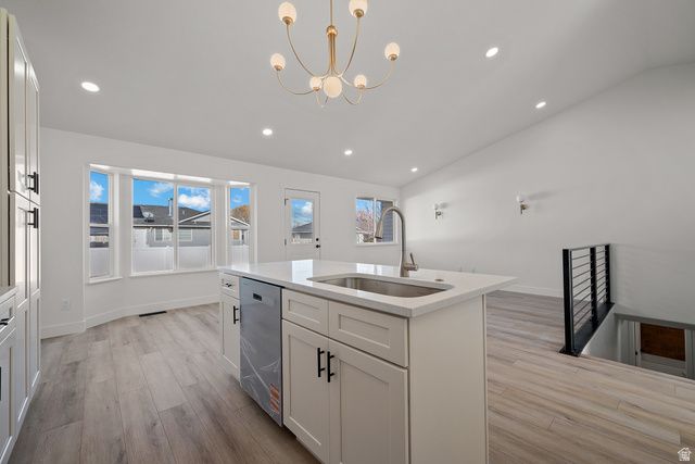 4976 W WOOD SPRING DR, West Jordan, UT 84081