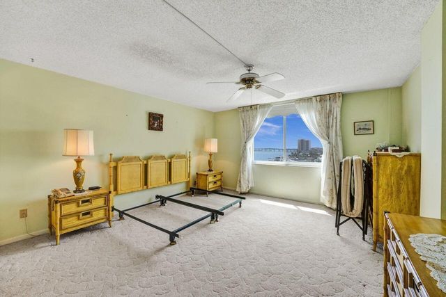 301 Lake Shore Drive 809, Lake Park, FL 33403