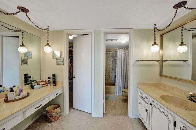 301 Lake Shore Drive 809, Lake Park, FL 33403