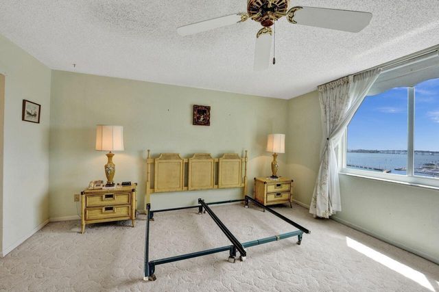 301 Lake Shore Drive 809, Lake Park, FL 33403