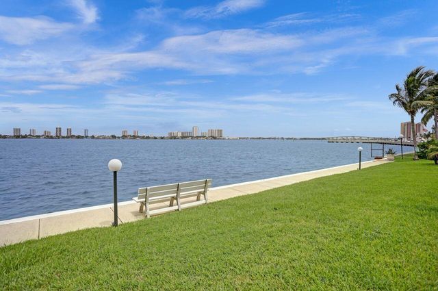 301 Lake Shore Drive 809, Lake Park, FL 33403
