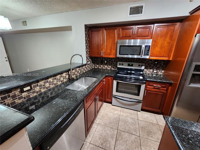 2051 Renaissance Blvd 203, Miramar, FL 33025